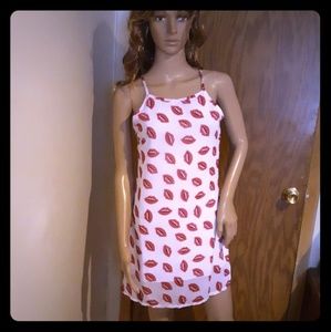 Womens Summer Dress w/side zipper Kiss Me Dress S